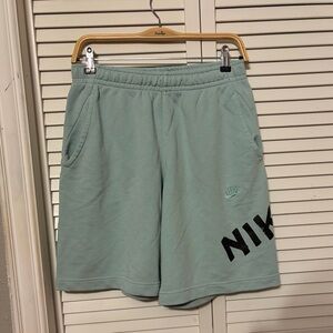 Nike Men's Aqua Athletic Shorts